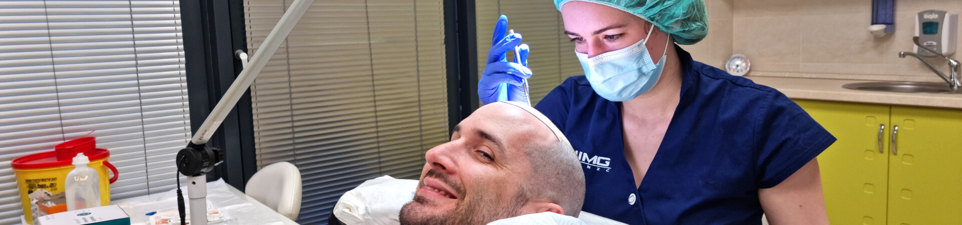 Hair Transplant Doctor job advertisement at HIMG Clinic