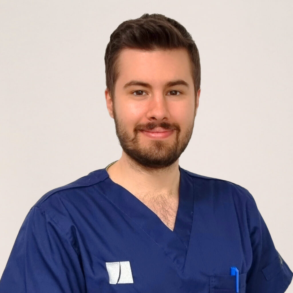 HIMG Hair Transplant Clinic - Dr. Ádám Bódi - Hair Transplant Specialist, SHE Technique Expert