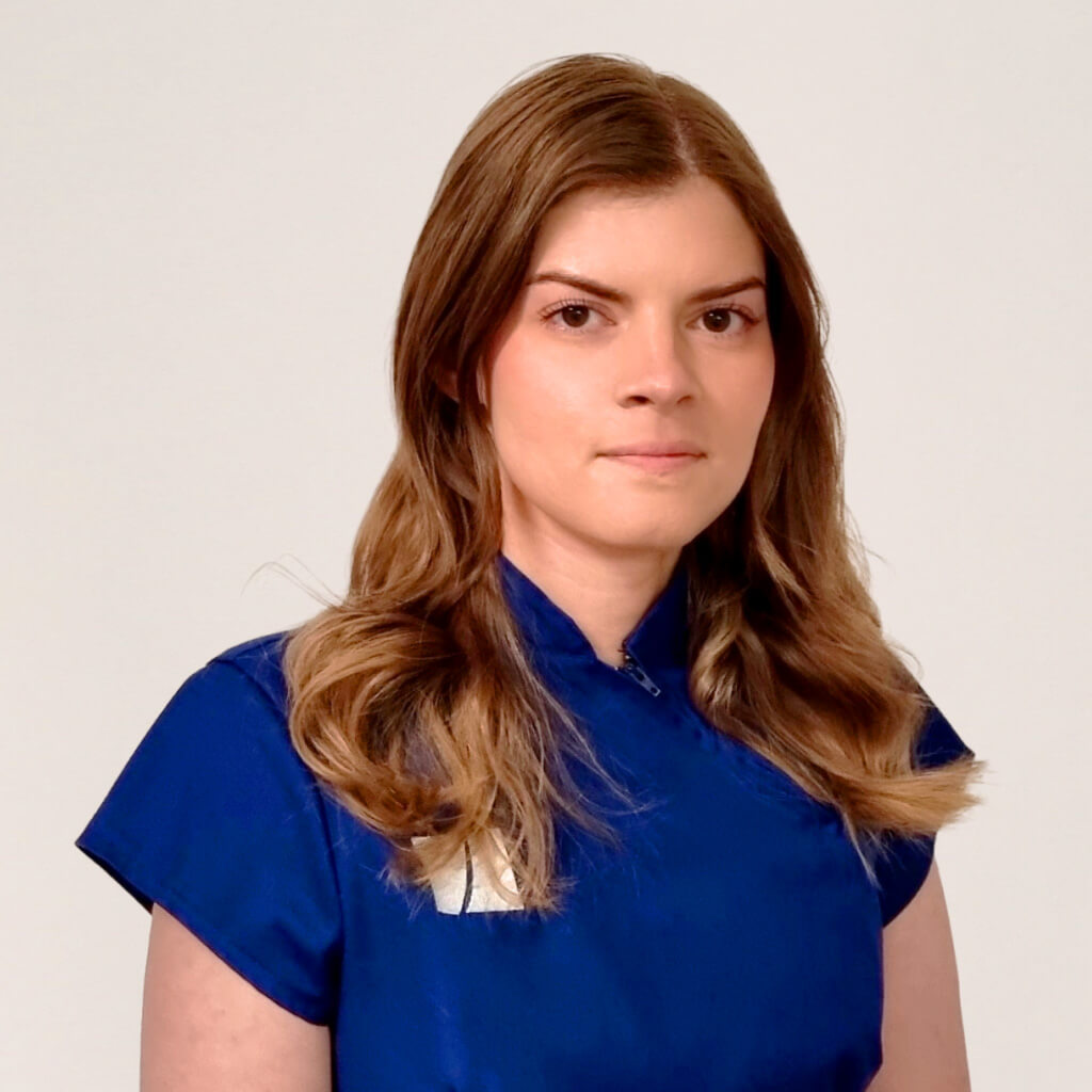 HIMG Hair Transplant Clinic - Dr. Repeka Páli - Hair Transplant Specialist, SHE Technique Expert