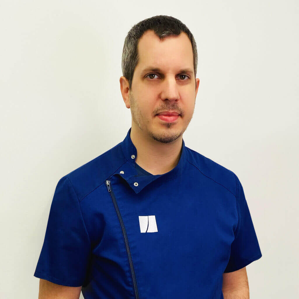 HIMG hajbeültetési klinika:  Dr. Máté Albert