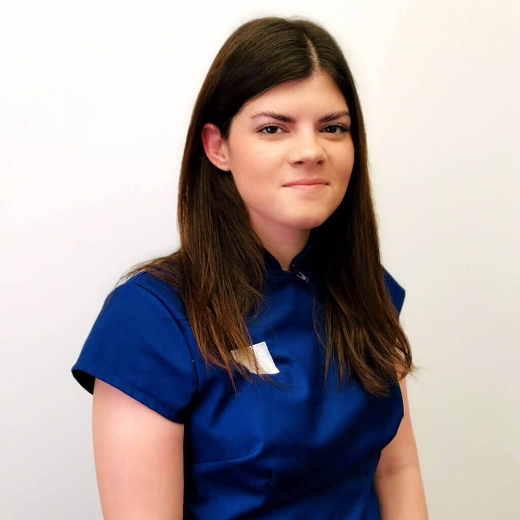 HIMG hajbeültetési klinika:  Dr. Rebeka Páli